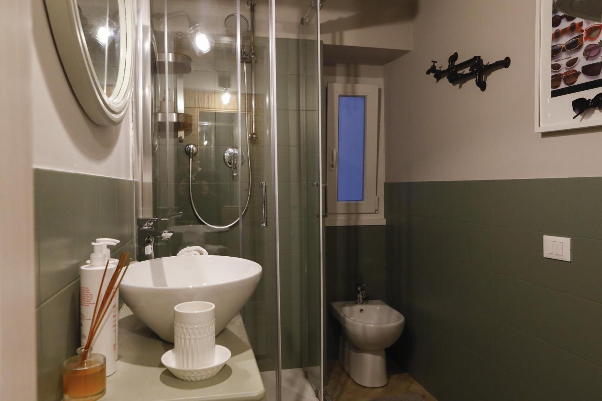 Appartamento Classy & Cozy By The Acquario By Wonderful Italy *